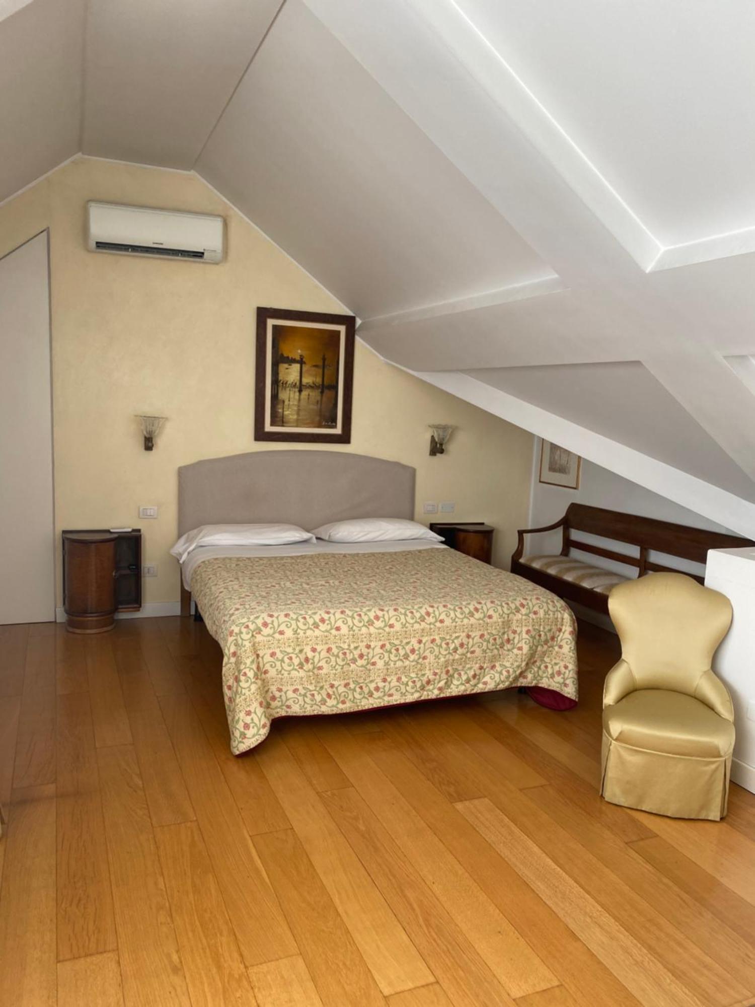 Ariberto21 Hotel Milano Ngoại thất bức ảnh
